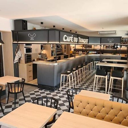 Hotel-Café du Trinquet Cambo-les-Bains Esterno foto
