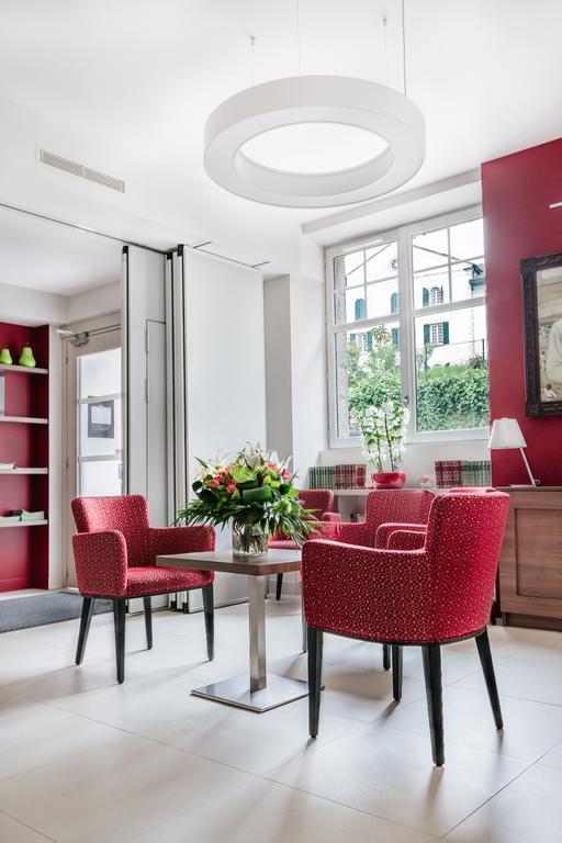 Hotel-Café du Trinquet Cambo-les-Bains Esterno foto